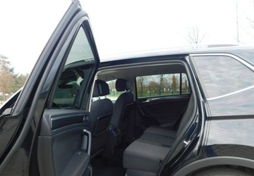 Volkswagen Tiguan Allspace SUV 2.0 TSI 190KM 2020 Volkswagen Tiguan Allspace z Gwarancja Bezwypadkowy 100 2.0 Benzyna 190KM, zdjęcie 10
