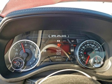  RAM 1500 Laramie 2022 5.7l 5.7 Benzyna 395KM, zdjęcie 9