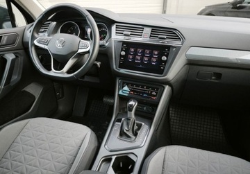 Volkswagen Tiguan II SUV Facelifting 1.5 TSI 150KM 2021 Volkswagen Tiguan Life, FV 23, GPS, Asystenci, ACC, Czujniki parkowania, B, zdjęcie 15