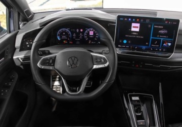 Volkswagen Golf VIII 2025 Volkswagen Golf 1,5TSI 150KM DSG, Kamera Cofania, Head-Up, Zawieszenie ada, zdjęcie 17