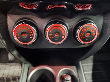 Mitsubishi ASX I SUV Facelifting 1.6 117KM 2015 Mitsubishi ASX 1.6 Benzyna. 52 tyś km, zdjęcie 10