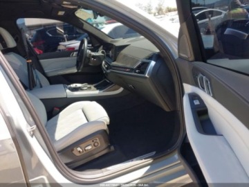 BMW X7 2023 BMW X7 Xdrive40i , 2023r., 4x4, 3.0L 3.0 Hybryda 375KM, zdjęcie 8