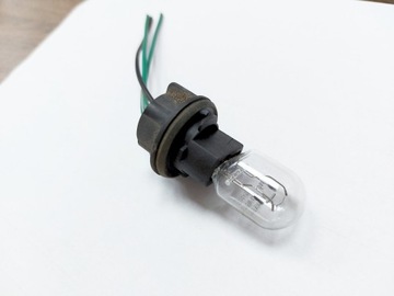 DRŽÁK HNÍZDO STOP MAZDA 2 DJ MPV TOYOTA YARIS