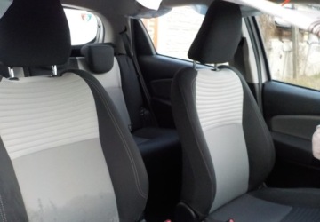 Toyota Yaris III Hatchback 5d Facelifting 2017 1.0 VVT-i 72KM 2019 Toyota Yaris Okazja Benzyna 72KM, zdjęcie 20