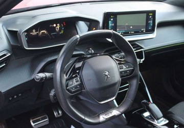Peugeot 2008 II e-SUV Elektryczny 50kWh 136KM 2020 Peugeot 2008 e-2008 GT Line Elektryczny 136KM, zdjęcie 1