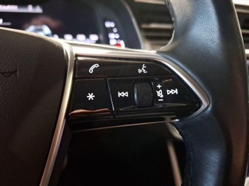 Audi A6 C8 Avant 2.0 40 TDI 204KM 2021 Audi A6 Avant Matrix LED Car Play Android Auto 2.0 Diesel 204KM, zdjęcie 18