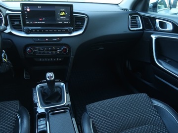 Kia Ceed III Kombi Facelifting 1.5 T-GDI 160KM 2022 Kia Ceed 1.5 T-GDI, Salon Polska, 1. Właściciel, zdjęcie 7