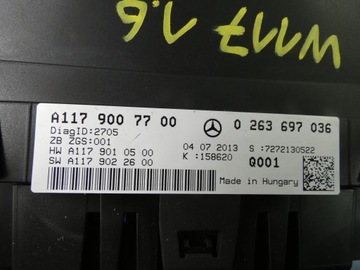 MERCEDES CLA W117 PŘÍSTROJOVÁ DESKA BUDÍKY