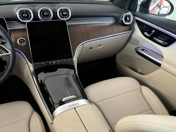 Mercedes GLC C254/X254 SUV 2.0 200d 163KM 2025 GLC 200 d 4-Matic Avantgarde 2.0 (163KM) 2025, zdjęcie 8