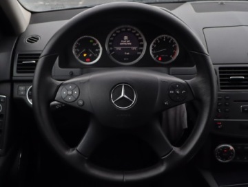 Mercedes Klasa C W204 Kombi T204 1.8 180 K 156KM 2010 Mercedes C C 180, Klima, Klimatronic, zdjęcie 18