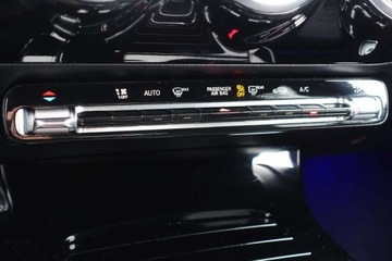 Mercedes CLA C118/X118 Coupe 2.0 220 190KM 2020 Mercedes-Benz CLA 4-Matic, AMG Line, kamera, tempomat, asystent martwego p, zdjęcie 19