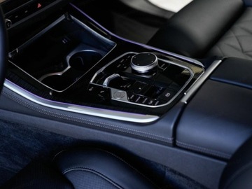 BMW X5 G05 SUV Facelifting 3.0 30d 298KM 2025 BMW X5 xDrive30d Sport Suv 2.0 (298KM) 2025, zdjęcie 12