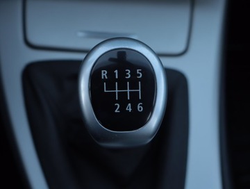 BMW Seria 3 E90-91-92-93 Limuzyna E90 320i 170KM 2008 BMW 3 320 i, Navi, Klima, Klimatronic, Tempomat, zdjęcie 19