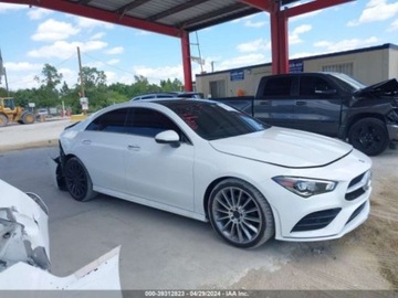 Mercedes CLA C118/X118 2023 Mercedes-Benz CLA 2023r, Coupe, 2.0L 2.0 Benzyna 221KM, zdjęcie 3