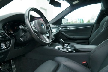 BMW Seria 5 G30-G31 Touring Facelifting 2.0 520d 190KM 2022 BMW 520 BMW 520d xDrive Fotel z Pamięcią Dostęp Ko, zdjęcie 9