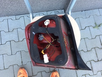 KIA CERATO 03-06 SVĚTLO PRAVÝ ZADNÍ EVROPA