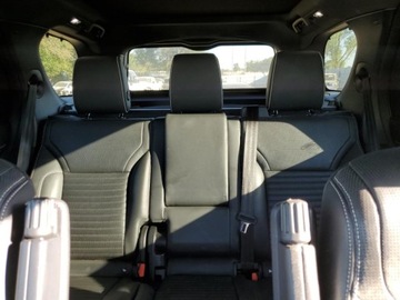 Land Rover Discovery V 2022 Land Rover Discovery S R-Dynamic, 2022r., 4x4, 3.0L 3.0 Benzyna 355KM, zdjęcie 8
