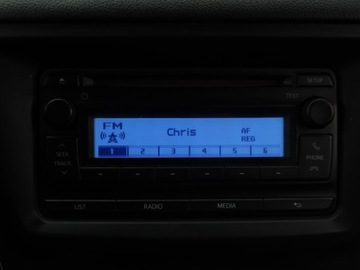 Toyota Avensis III Sedan Facelifting 2015 1.8 Valvematic 147KM 2018 Toyota Avensis 1.8 Valvematic, Salon Polska, zdjęcie 11