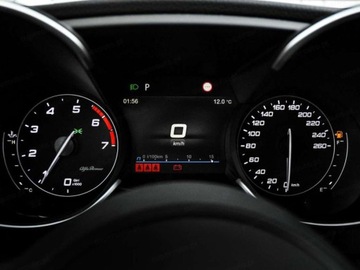 Alfa Romeo Giulia II Sedan Facelifting 2023 2.0 GME Turbo 280KM 2025 ALFA ROMEO Giulia Turbo Veloce Q4 Sedan 2.0 (280KM) 2025, zdjęcie 5