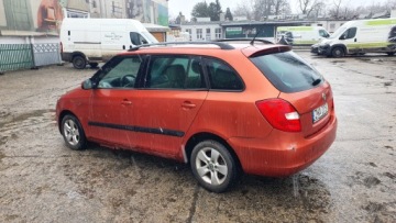 Skoda Fabia II Kombi 1.6 i 16V 105KM 2009 SKODA FABIA II AUTOMAT Combi (545) 1.6 105 KM, zdjęcie 7
