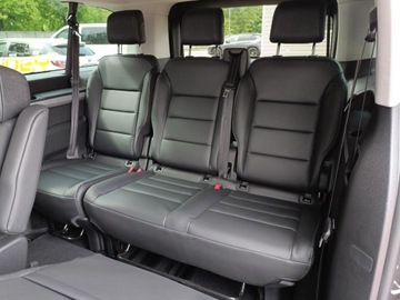 Toyota Proace II Furgon Medium 2.0 D-4D 177KM 2024 Toyota PROACE VERSO 2.0 D4-D Long VIP, zdjęcie 13