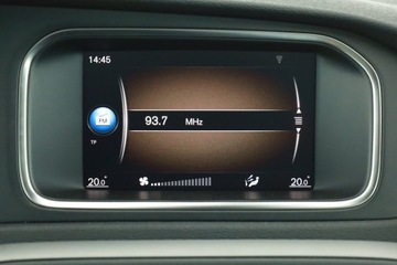 Volvo V40 II Cross Country Facelifting 2.0 T4 190KM 2018 Volvo V40 Cross Country 2.0 T4 AWD, Salon Polska, zdjęcie 8