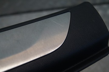 Maserati Levante, чехол заднего ремня безопасности, порог багажника