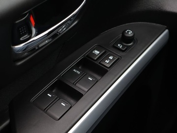 Suzuki SX4 II S-cross Facelifting 1.0 BOOSTERJET 110KM 2019 Suzuki SX4 S-Cross 1.0 BoosterJet, Salon Polska, zdjęcie 17