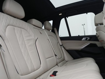 BMW X5 G05 SUV 3.0 30d 265KM 2019 BMW X5 BMW x5 30d M Pakiet, niski przebieg, salon, zdjęcie 18