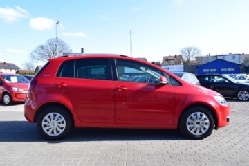 Volkswagen Golf Plus II 1.6 TDI-CR DPF BlueMotion 105KM 2010 Volkswagen Golf Plus 2010 rok, Gwarancja w cenie 1.6 Diesel 105KM, zdjęcie 1