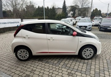 Toyota Aygo II Hatchback 3d Facelifting 1.0 VVT-i 72KM 2019 Toyota Aygo 1,0 72KM Klimatyzacja Benzyna 72KM, zdjęcie 5