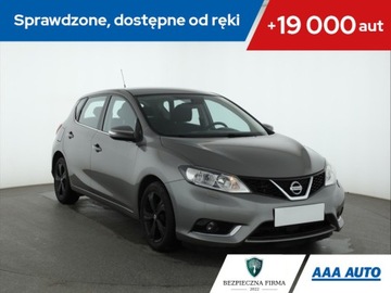 Nissan Pulsar 1.2 DIG-T 115KM 2014 Nissan Pulsar 1.2 DIG-T, Salon Polska