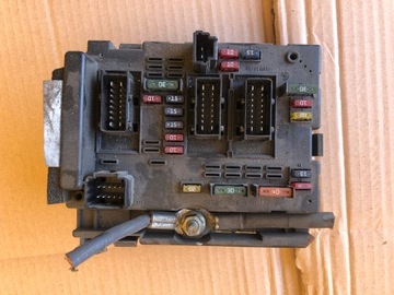 SKRZYNKA BEZPIECZNIKÓW MODUŁ BSM PEUGEOT 807 2002-2014 9650663880