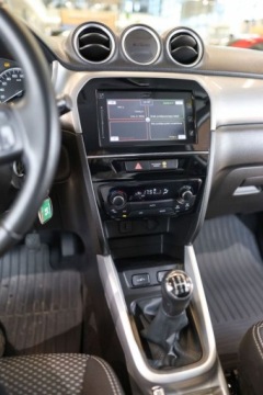 Suzuki Vitara III SUV 1.6 VVT 120KM 2016 Suzuki Vitara Suzuki Vitara 1.6 Premium 1.6 Benzyna 120KM, zdjęcie 18