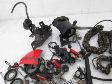 Болты + шайбы + крышки и т.д. Suzuki TL 1000, 00r