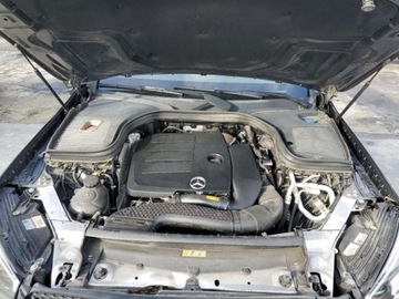 Mercedes GLC C253 2021 Mercedes-Benz GLC 300 4Matic 2021 2.0L 2.0 Benzyna 255KM, zdjęcie 6