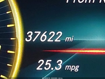 Mercedes GLC C253 2021 Mercedes-Benz GLC 2021 MERCEDES-BENZ GLC 300 4MATIC COUPE 2.0 Benzyna 255KM, zdjęcie 9