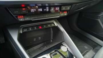 Audi A3 8Y Sportback Facelifting 1.5 35 TFSI 150KM 2025 Audi A3 Sportback 1.5TFSI 150KM ACC SalonPL S-Line, zdjęcie 32