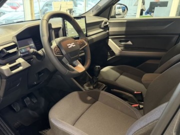 Dacia Duster III 2026 Od ręki - Expression 1.2 Eco-G LPG 120KM / Pakiet Zimowym, zdjęcie 5