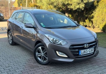 Hyundai i30 II Wagon Facelifting 1.4 MPI 100KM 2016 Hyundai i30 1,4 100KM LIFT Key-less Kamera Navi Bezwypadkowy SERWIS Super, zdjęcie 36