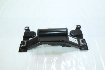 YAMAHA FZ1 1000 S FAZER RN16 06-15 КРЕПЛЕНИЕ