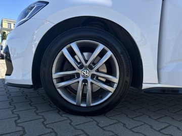 Volkswagen Touran III 1.8 TSI 180KM 2018 Volkswagen Touran Panorama! LED! Duży ekran! Nawig, zdjęcie 31