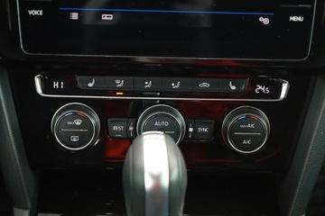Volkswagen Arteon Fastback 2.0 TDI 190KM 2017 VW Arteon 2.0 TDI, Salon Polska, 187 KM, Automat, zdjęcie 15
