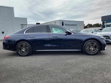 Mercedes Klasa E W214 Sedan 2.0 220d 197KM 2025 E Klasa 220 d 4-Matic AMG 2.0 (197KM) 2025, zdjęcie 1
