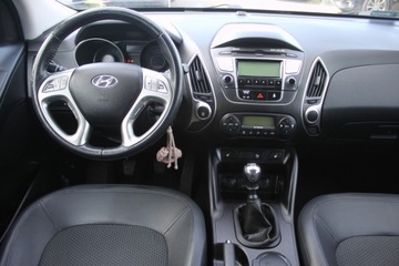Hyundai ix35 SUV R 2.0 CRDi 136KM 2012 Hyundai ix35 Hyundai ix35 Stan BDB Warto 136KM 2.0 Diesel 136KM, zdjęcie 18