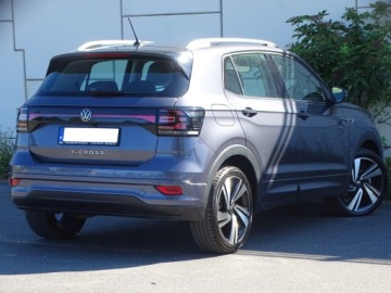 Volkswagen T-Cross SUV 1.0 TSI 110KM 2022 Volkswagen T Cross Kamera Nawigacja Grzane Fotele Tempomat Aktywny, zdjęcie 6