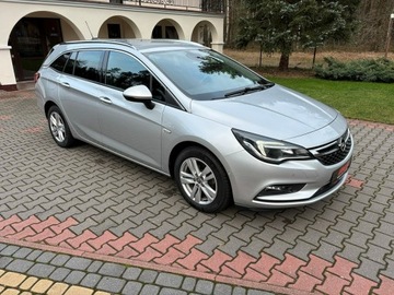 Opel Astra K Sports Tourer 1.4 Turbo 150KM 2016 Opel Astra 1.4 150 KM Półskóry LEDy Nowe