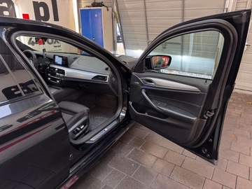 BMW Seria 5 G30-G31 Limuzyna 520d 190KM 2017 BMW Seria 5 Zapraszam cie, zobacz jaka piekna 5 w m pakiecie mam dla cieie, zdjęcie 36