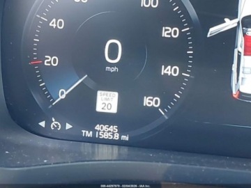 Volvo XC60 II Crossover T5 250KM 2018 Volvo XC 60 T5 Momentum 2018 2.0 Benzyna 250KM, zdjęcie 11