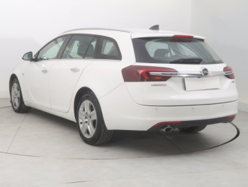 Opel Insignia I Country Tourer 2.0 CDTI Ecotec 170KM 2016 Opel Insignia 2.0 CDTI, 167 KM, Automat, Navi, zdjęcie 3